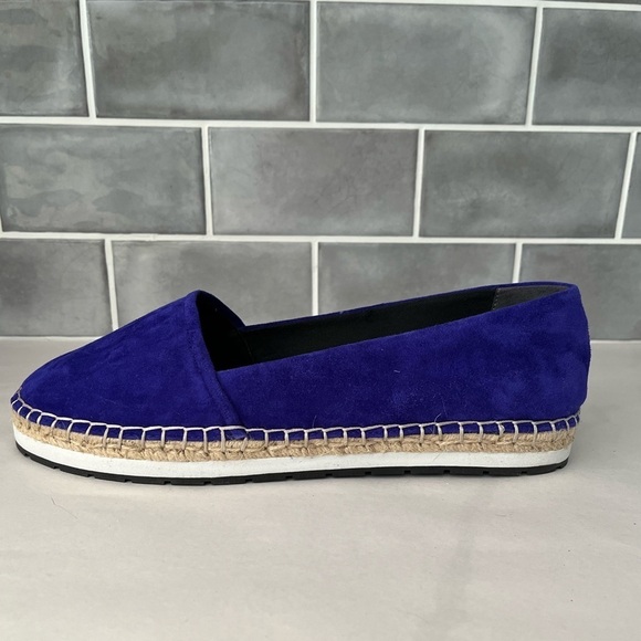 NWT Kenneth Cole CARA Suede Espadrille sneaker Shoes Size 10 Iris Slip On Casual - Picture 1 of 10